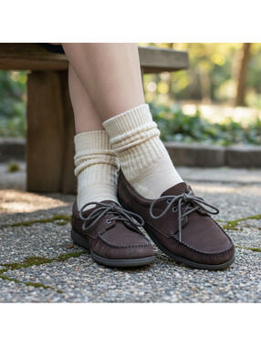 90s Vintage Easy Spirit Outdoors Shoes, Size 7.5, Brown Leather